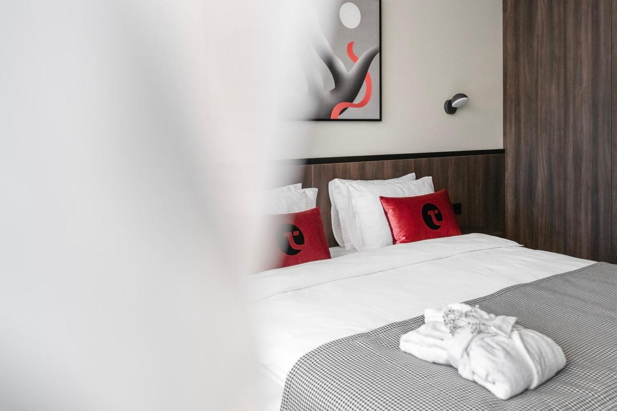 Taurage Hotel Ngoại thất bức ảnh