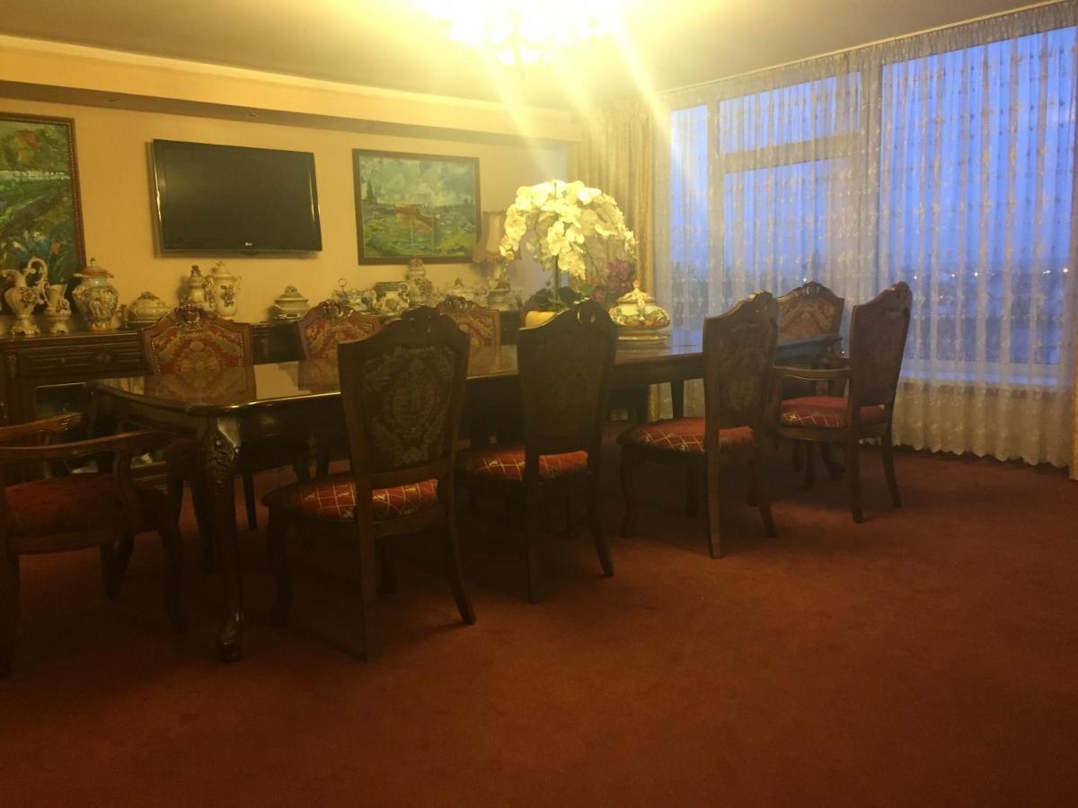 Taurage Hotel Ngoại thất bức ảnh